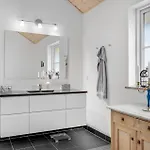 3 Bedroom Amazing In Сasa de vacaciones *