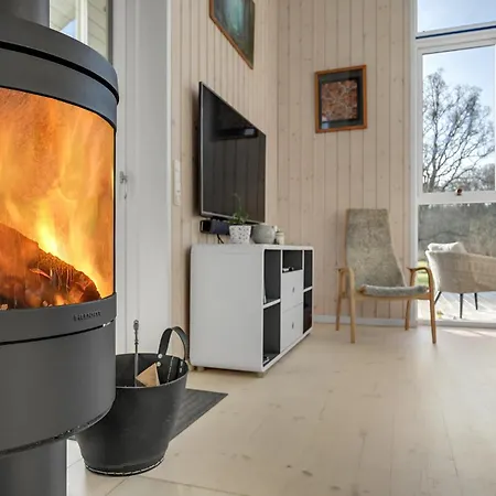 Awesome In With Kitchen Holiday home Glesborg